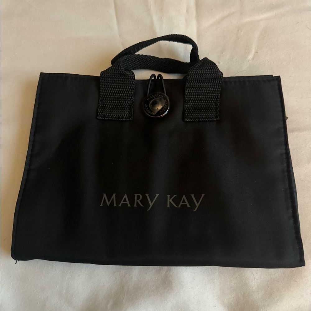 New Mary Kay Makeup and Brush Organizer